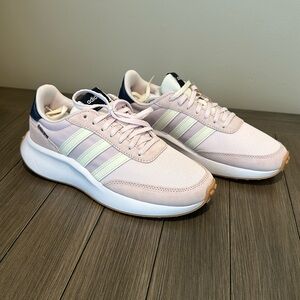 Adidas Run 70s sz7